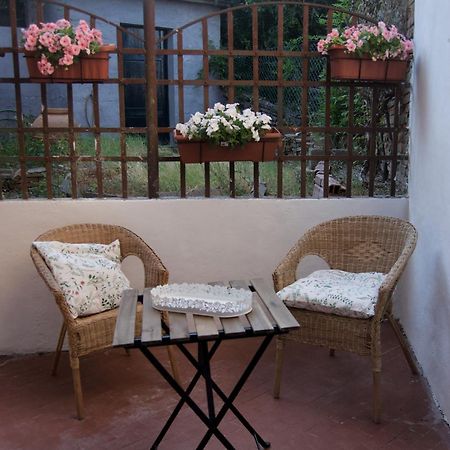 Casa Di Canfreo Lari Exterior foto
